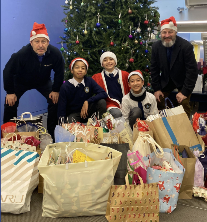 7th Graders “Walk For Wishes” To Bring Christmas To Orphans