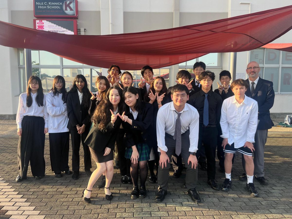 A Photo of the SMISSH Team (Courtesy of the Mock Trial Club)
