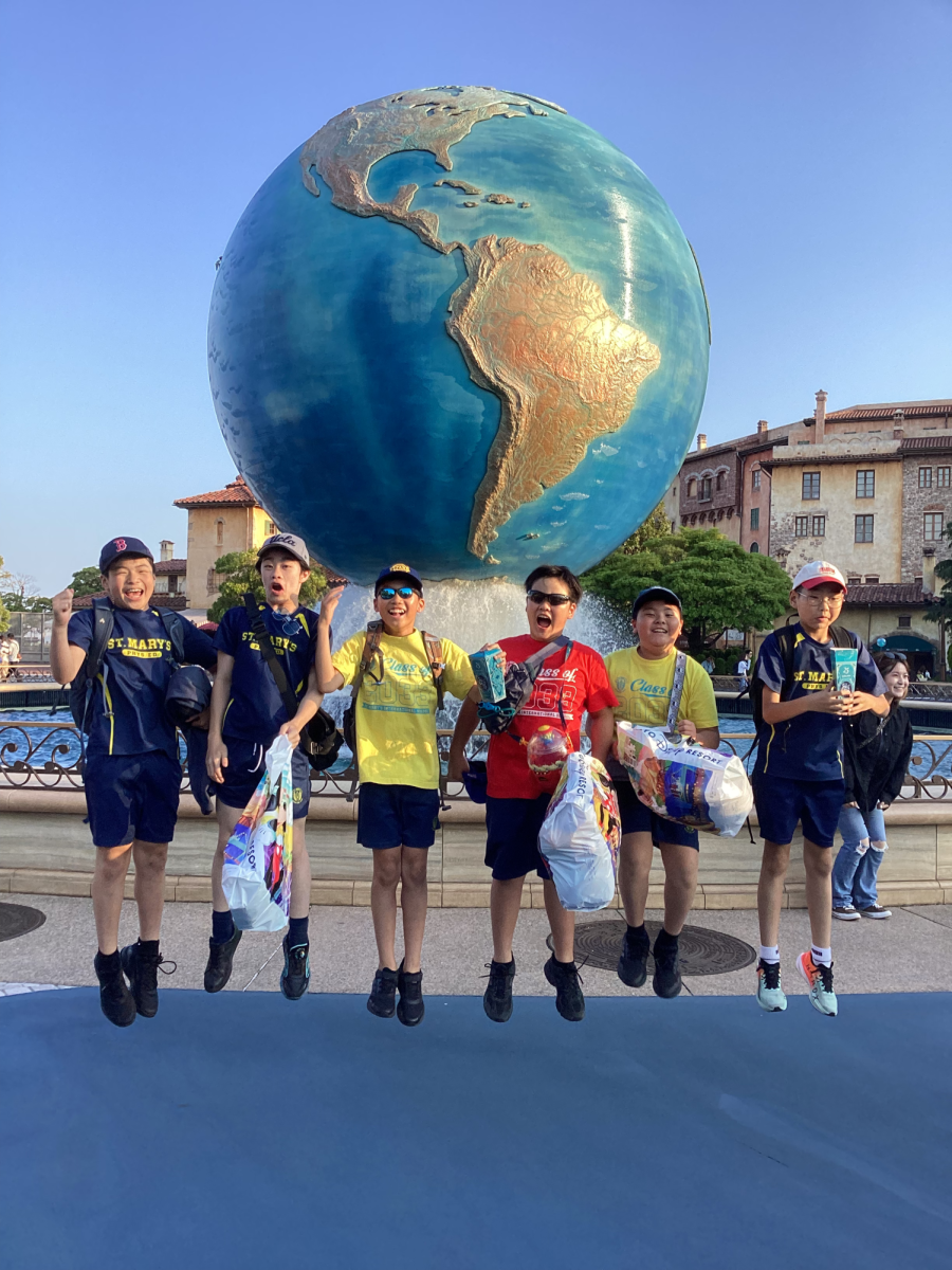 A Magical Send-off: 5th Graders Celebrate Elementary Journey at DisneySea
